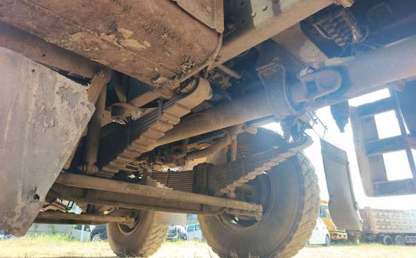 SHACMAN F3000 8X4