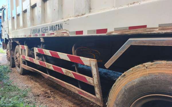 SHACMAN F3000 8X4