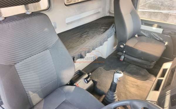 SHACMAN F3000 8X4