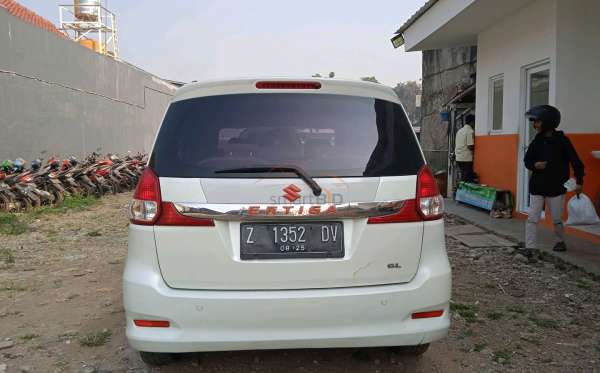 SUZUKI ERTIGA DX