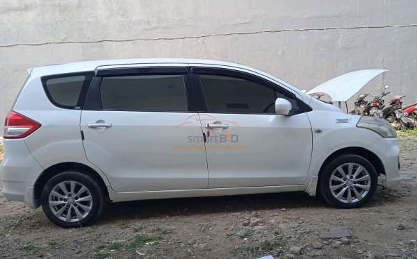 SUZUKI ERTIGA DX