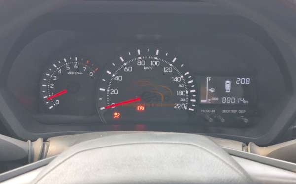 TOYOTA AVANZA 1.3 E