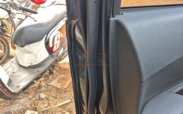 TOYOTA AVANZA 1.3 E
