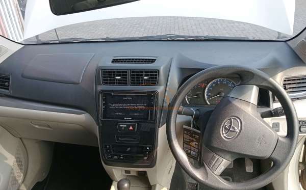 TOYOTA AVANZA 1.3 G