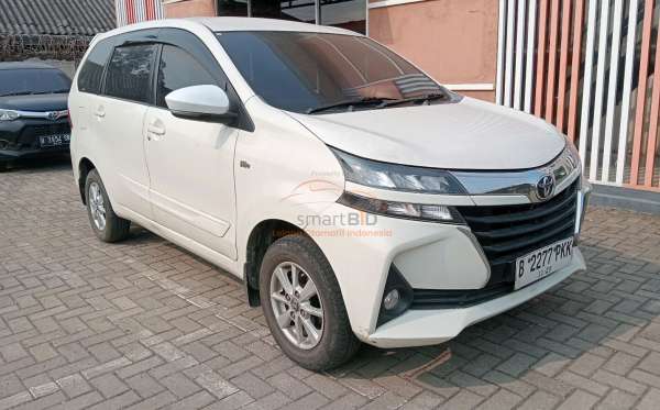 TOYOTA AVANZA 1.3 G