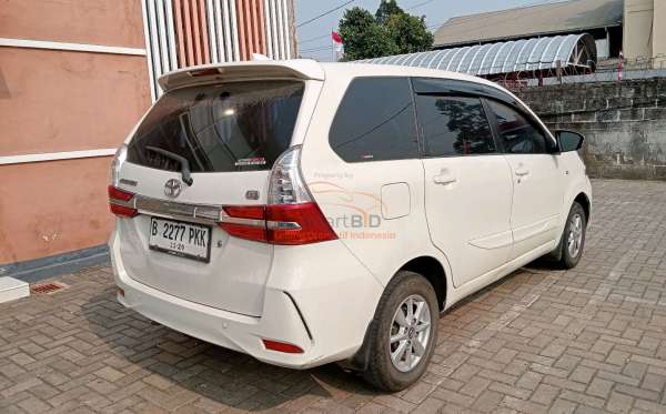 TOYOTA AVANZA 1.3 G