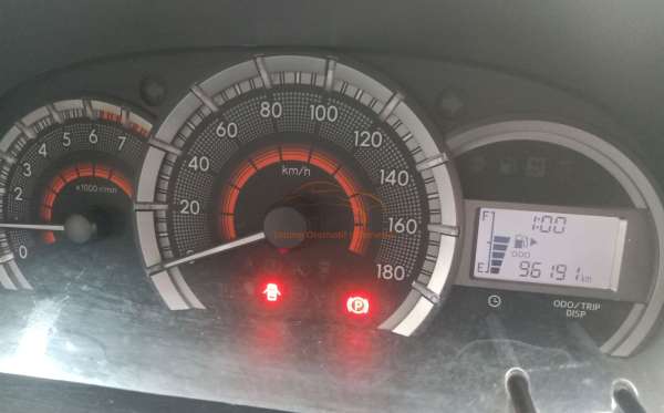 TOYOTA AVANZA 1.3 G