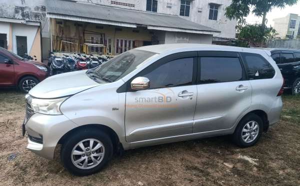 TOYOTA AVANZA 1.3 G