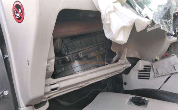 TOYOTA  AVANZA  1.3 TRANSMOVER