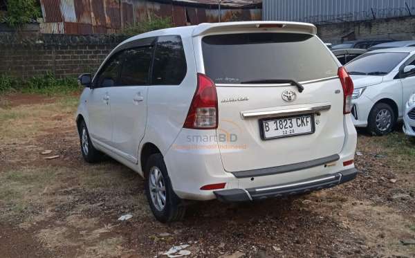 TOYOTA AVANZA G