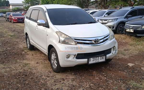 TOYOTA AVANZA G