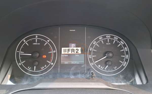TOYOTA INNOVA 2.4 G