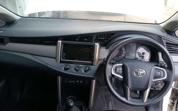 TOYOTA KIJANG INNOVA G