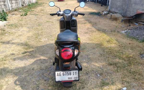 HONDA SCOOPY CW