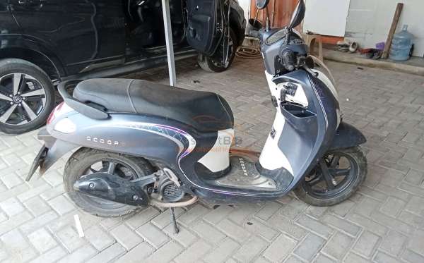 HONDA SCOOPY