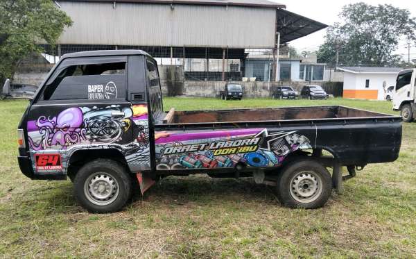 MITSUBISHI L300 PU FB-R (4X2)