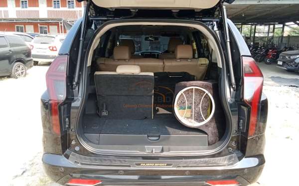 MITSUBISHI PAJERO SPORT