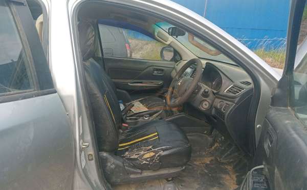 MITSUBISHI DC GLS 4X4