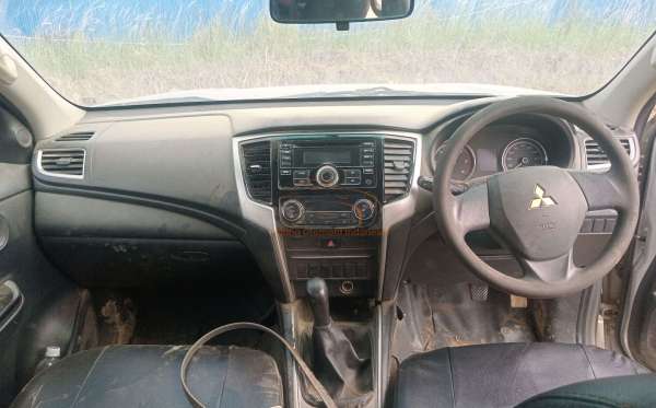 MITSUBISHI DC GLS 4X4