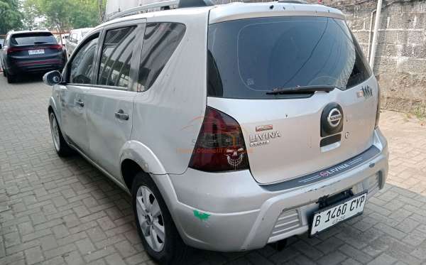 NISSAN GRAND LIVINA 1.5 X – GEAR