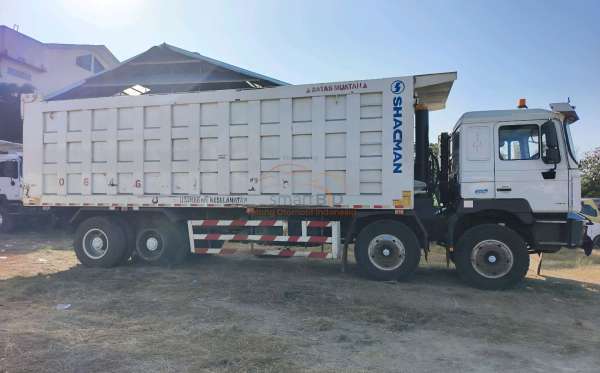 SHACMAN F3000 8X4