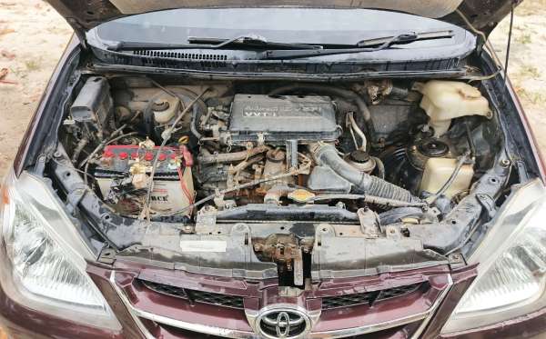 TOYOTA AVANZA G