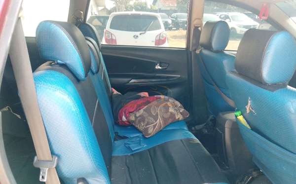 TOYOTA AVANZA VELOZ