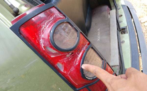 DAIHATSU XENIA