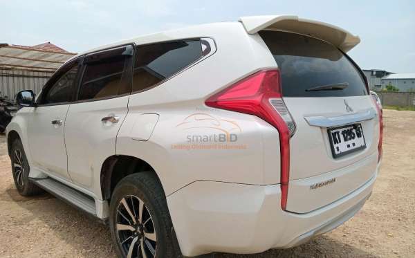 MITSUBISHI PAJERO SPORT 2.5L GLX (4X4)