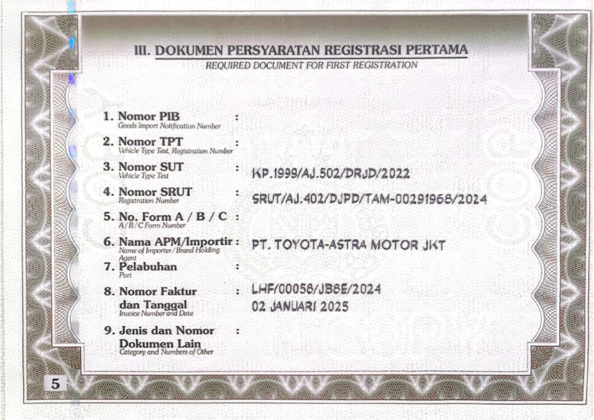 TOYOTA INNOVA 2.4 G