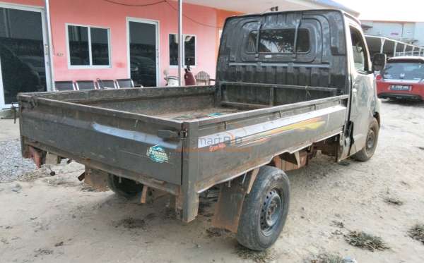 DAIHATSU GRAN MAX PICK-UP
