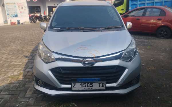 DAIHATSU  SIGRA  M