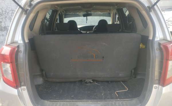 DAIHATSU  SIGRA  M