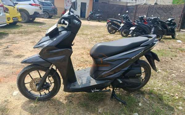 HONDA  BEAT