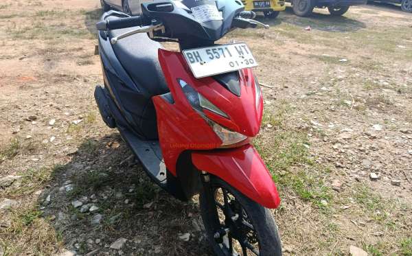 HONDA  BEAT