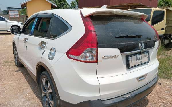 HONDA CR-V RE1 2WD 2.0 A/T