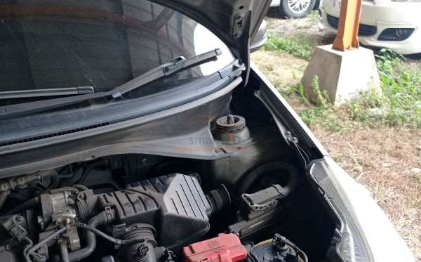 HONDA MOBILIO DD4 1.5E