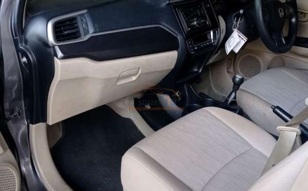 HONDA MOBILIO DD4 1.5E