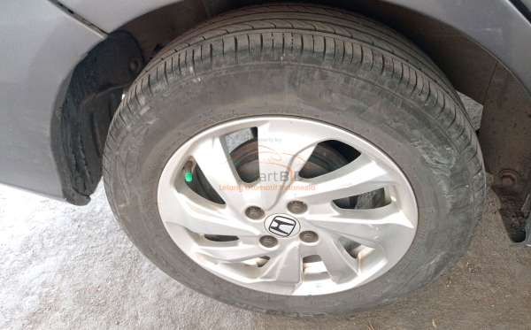 HONDA MOBILIO DD4 1.5E