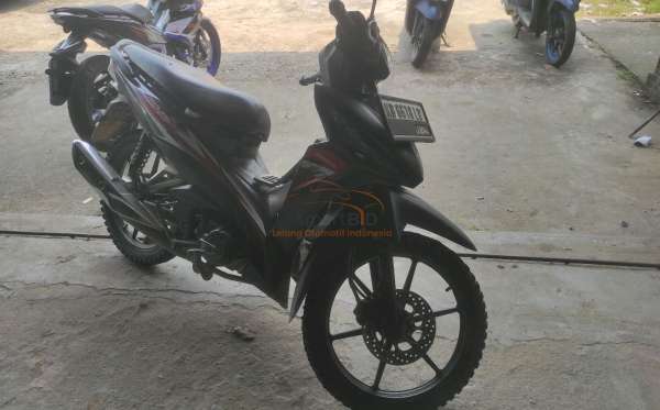 HONDA REVO X