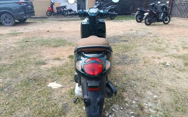 HONDA SCOOPY STYLISH