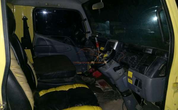 MITSUBISHI CANTER FE 84