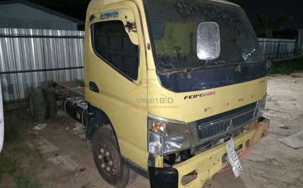 MITSUBISHI CANTER FE 84