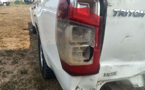MITSUBISHI DC HDX 4X4