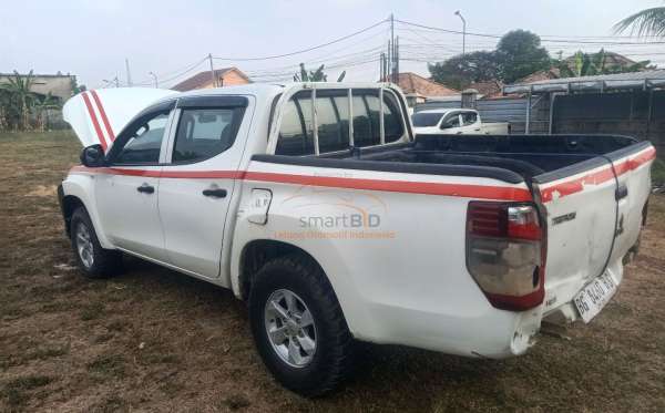 MITSUBISHI DC HDX 4X4