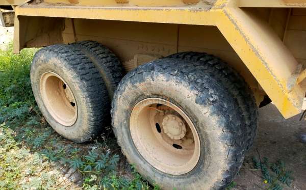 MITSUBISHI FN 62 F HD 6X4 DUMP