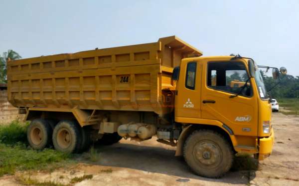 MITSUBISHI FN 62 F HD 6X4 DUMP