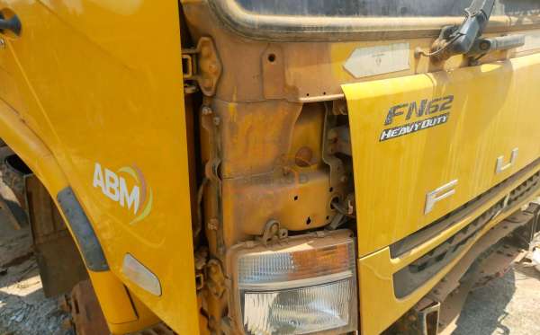 MITSUBISHI FN 62 F HD 6X4 DUMP