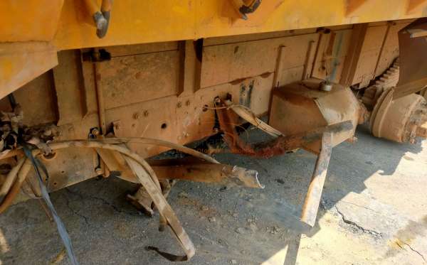 MITSUBISHI FN 62 F HD 6X4 DUMP