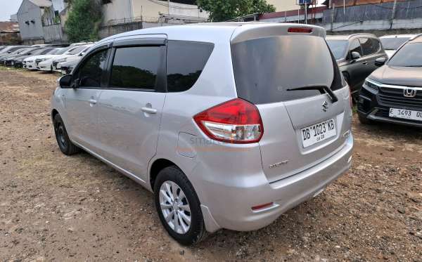 SUZUKI ERTIGA GL